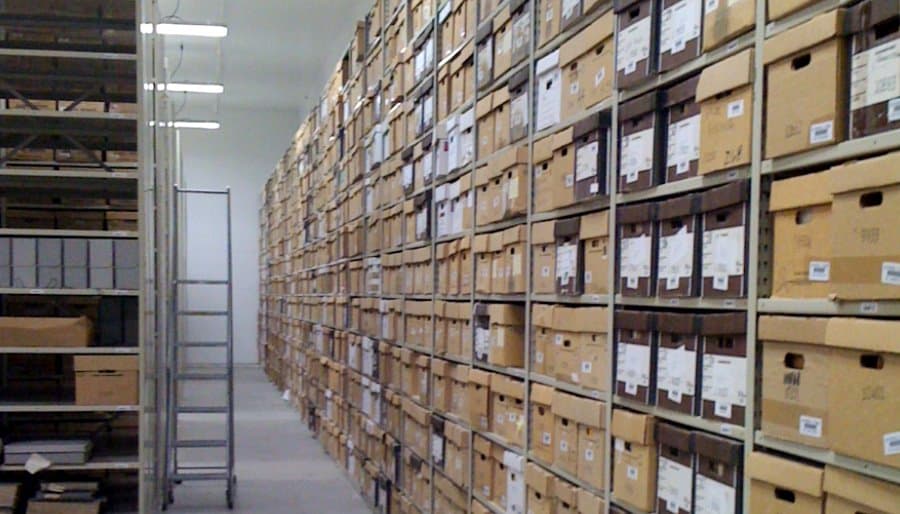lyon closed shelving record storage