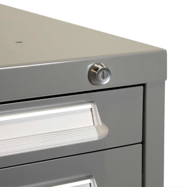Secure all drawers at once with the master drawer lock. Cylinder lock has dust cover and 2 jumbo keys.